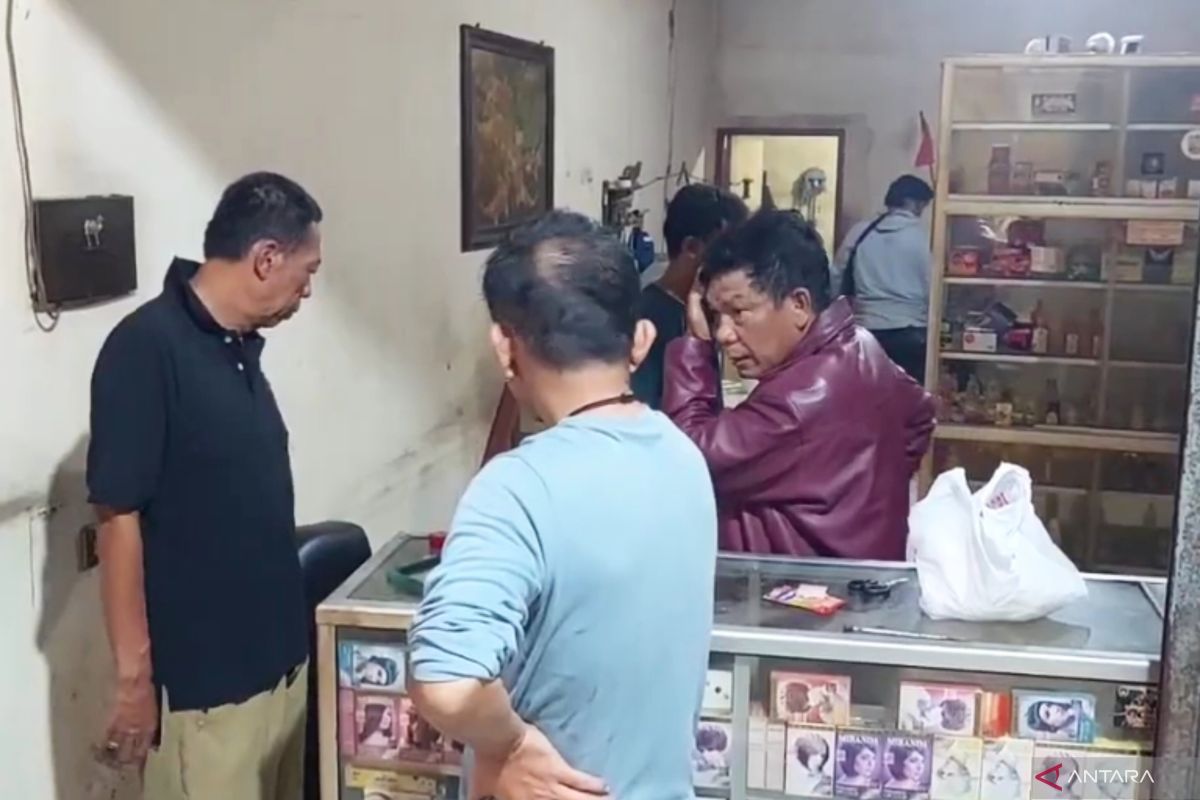 Operasi Polisi Ungkap Kedok Toko Kosmetik di Jaktim