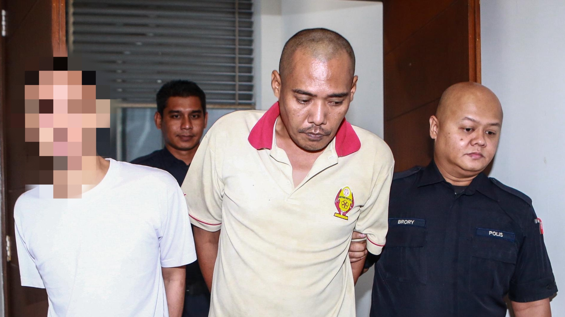 Eksekutif glc ditetak: Eksekutif GLC Parah Ditetak